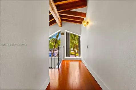 6614 SW 114th Place Miami FL 33173