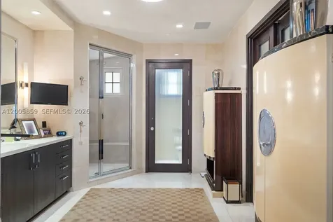 7282 Fisher Island Drive Fisher Island FL 33109