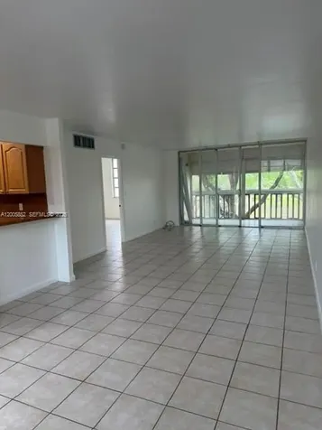 7031 Environ Boulevard Lauderhill FL 33319