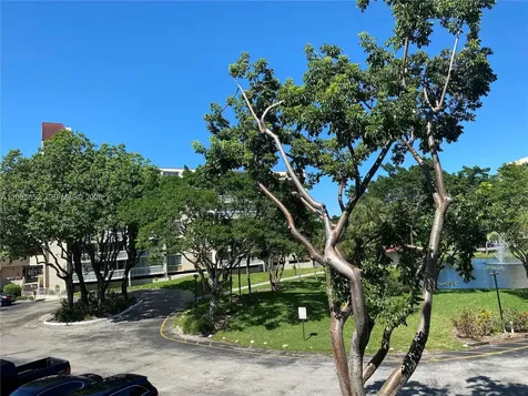7031 Environ Boulevard Lauderhill FL 33319