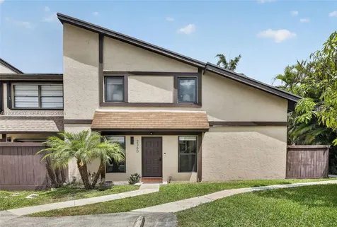 2360 Bayberry Drive Pembroke Pines FL 33024