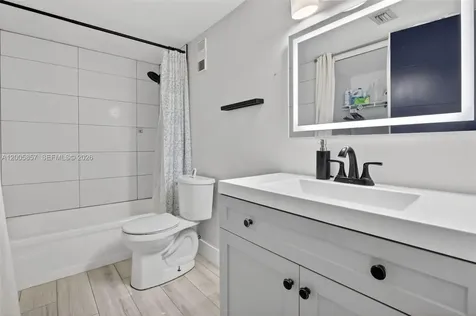 2360 Bayberry Drive Pembroke Pines FL 33024