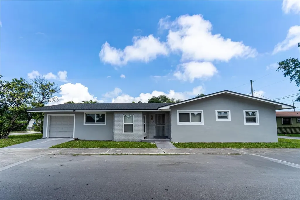 2260 Charleston Street Hollywood FL 33020