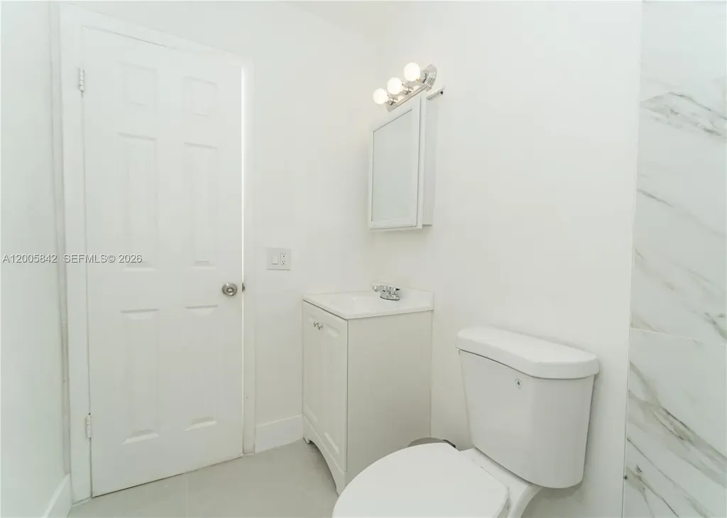 2260 Charleston Street Hollywood FL 33020