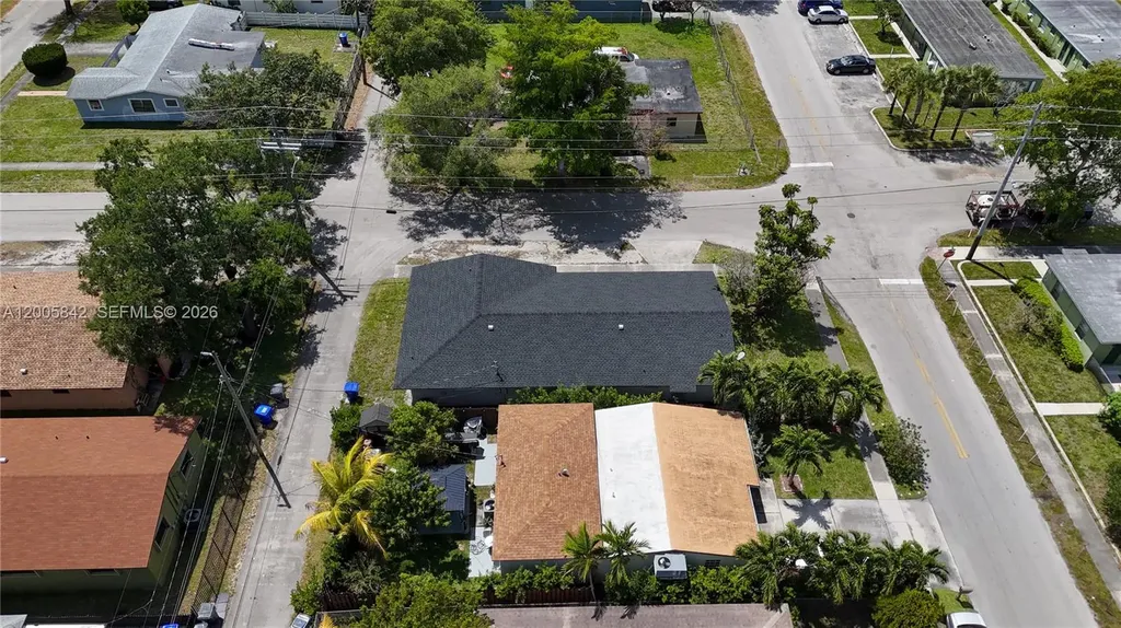 2260 Charleston Street Hollywood FL 33020