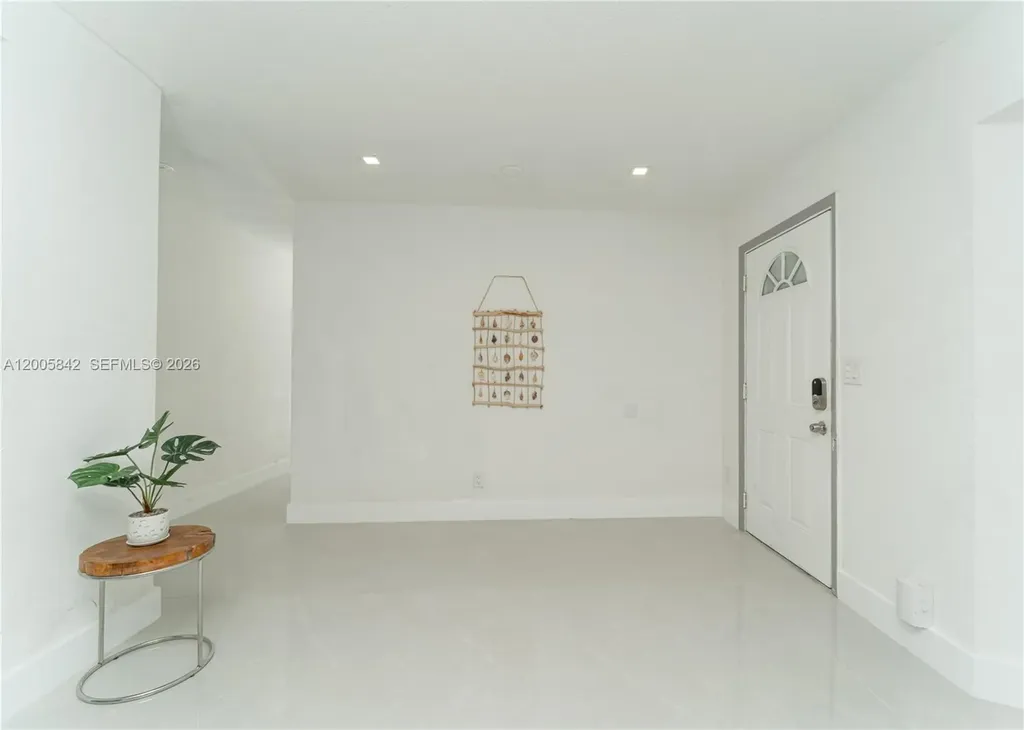 2260 Charleston Street Hollywood FL 33020