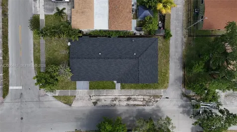2260 Charleston Street Hollywood FL 33020