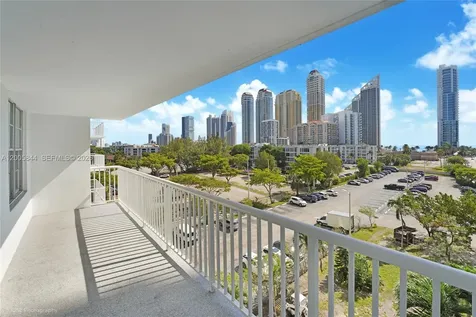 231 174th Street Sunny Isles Beach FL 33160