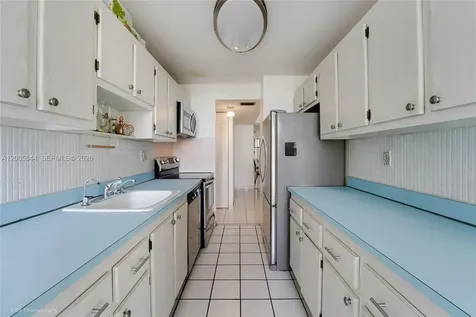231 174th Street Sunny Isles Beach FL 33160