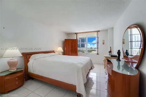 231 174th Street Sunny Isles Beach FL 33160