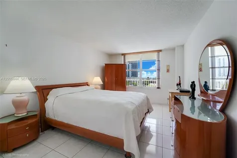 231 174th Street Sunny Isles Beach FL 33160