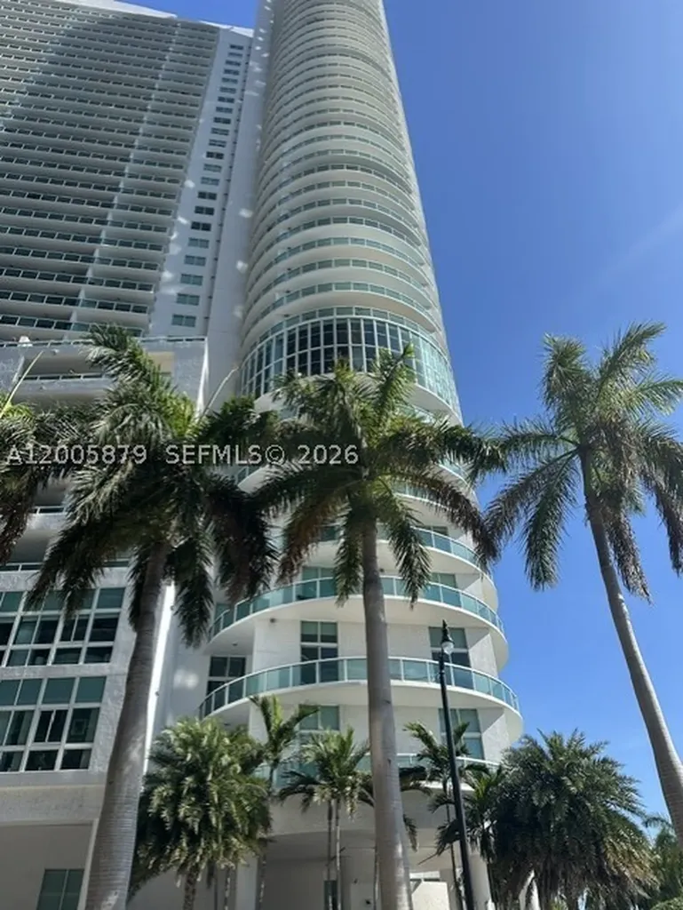 1800 N Bayshore Drive Miami FL 33132