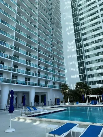 1800 N Bayshore Drive Miami FL 33132