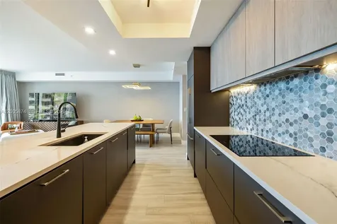 848 Brickell Key Drive Miami FL 33131