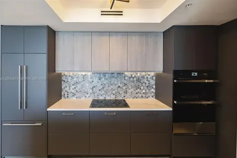 848 Brickell Key Drive Miami FL 33131