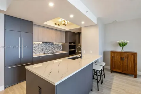 848 Brickell Key Drive Miami FL 33131