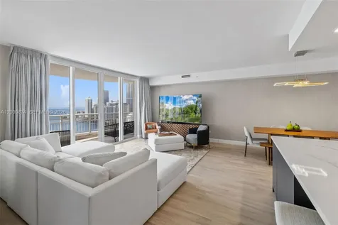 848 Brickell Key Drive Miami FL 33131