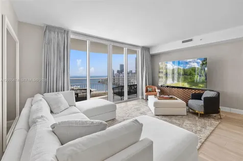 848 Brickell Key Drive Miami FL 33131