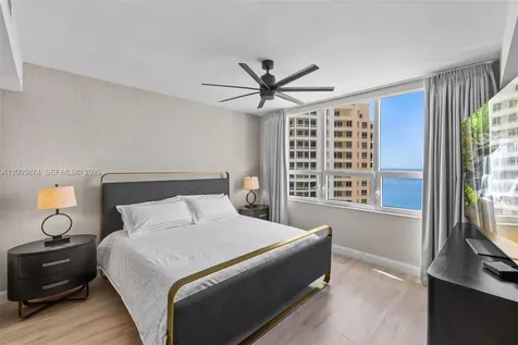 848 Brickell Key Drive Miami FL 33131