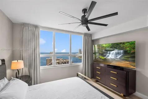 848 Brickell Key Drive Miami FL 33131