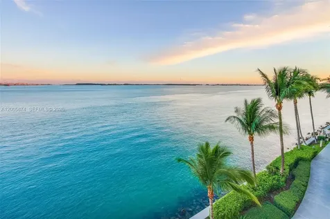848 Brickell Key Drive Miami FL 33131