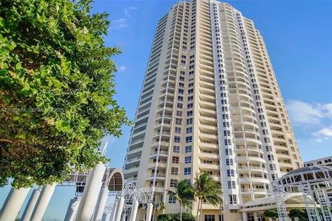 848 Brickell Key Drive Miami FL 33131