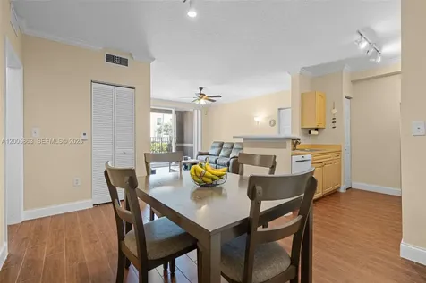 6841 SW 44th Street Miami FL 33155
