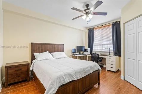 6841 SW 44th Street Miami FL 33155
