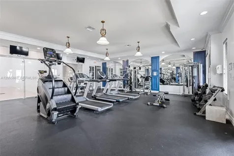 6841 SW 44th Street Miami FL 33155
