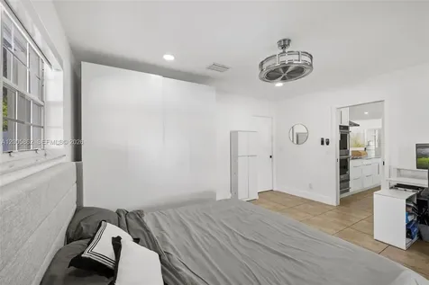 3460 N 46th Avenue Hollywood FL 33021