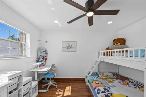 3460 N 46th Avenue Hollywood FL 33021