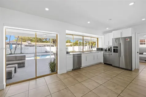 3460 N 46th Avenue Hollywood FL 33021