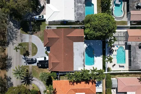 3460 N 46th Avenue Hollywood FL 33021