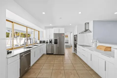 3460 N 46th Avenue Hollywood FL 33021