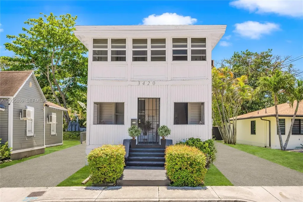 3420 Charles Avenue Miami FL 33133