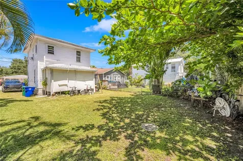 3420 Charles Avenue Miami FL 33133