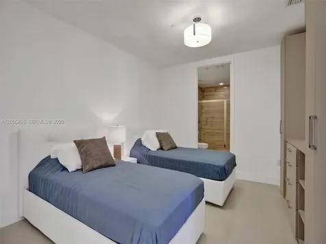 15901 Collins Avenue Sunny Isles Beach FL 33160