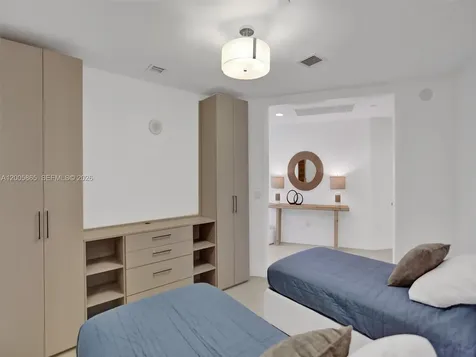 15901 Collins Avenue Sunny Isles Beach FL 33160