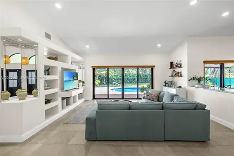 10401 NW 48th Manor Coral Springs FL 33076