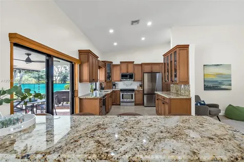 10401 NW 48th Manor Coral Springs FL 33076