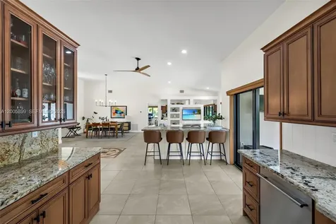 10401 NW 48th Manor Coral Springs FL 33076