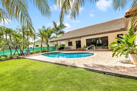 10401 NW 48th Manor Coral Springs FL 33076