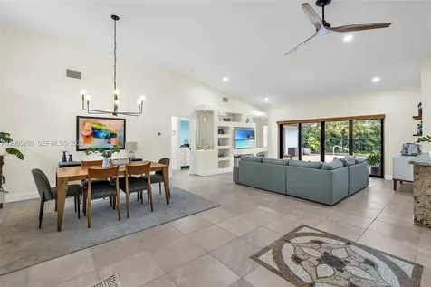 10401 NW 48th Manor Coral Springs FL 33076