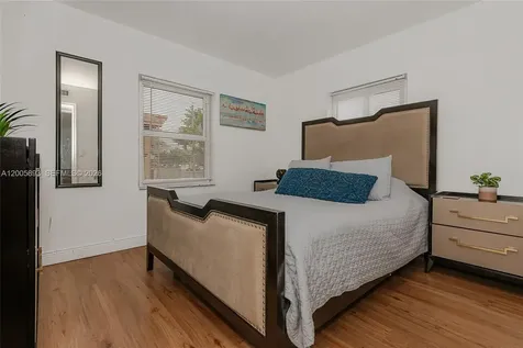 367 E 46th Street Hialeah FL 33013