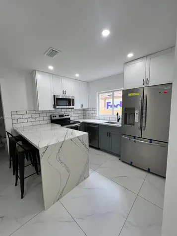 3632 SW 112th Avenue Miami FL 33165