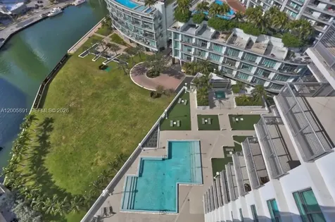 350 S Miami Avenue Miami FL 33130