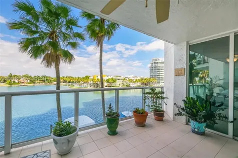 5900 Collins Avenue Miami Beach FL 33140