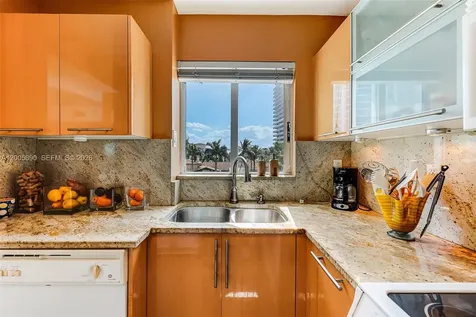 5900 Collins Avenue Miami Beach FL 33140
