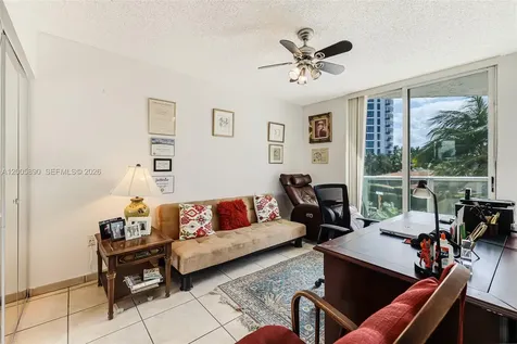 5900 Collins Avenue Miami Beach FL 33140