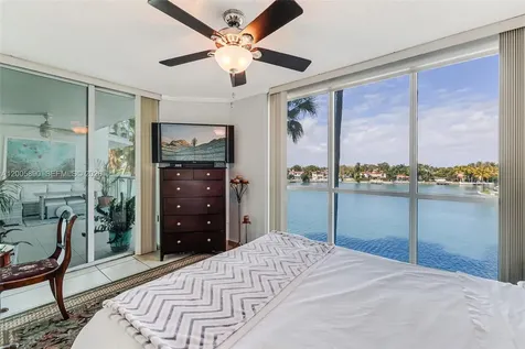 5900 Collins Avenue Miami Beach FL 33140